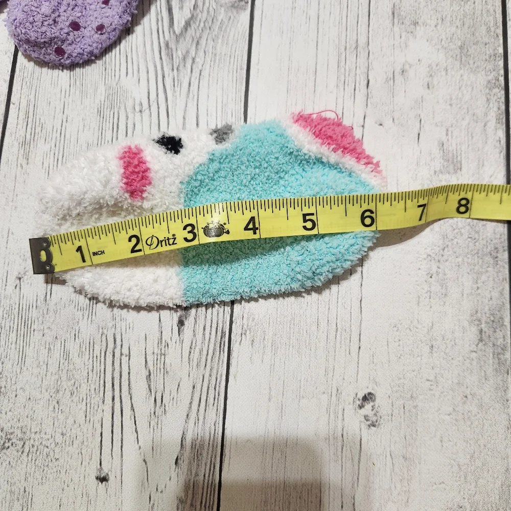Toddler Girl/Boy warm fuzzy soft socks.